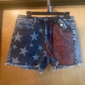 Crazy Train Star and Paisley shorts; size L; new with tags